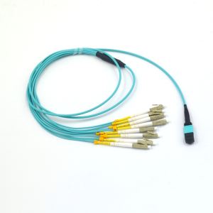 QSFP MPO-8LC Duplex 10GB 50um OM3 3.0Mm Fanout kábel