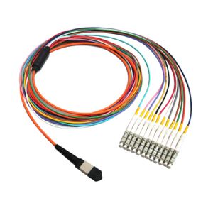 12 LC MTP/MPO multimódusú 50/125um, 2 mm-es kiszakító kábelek